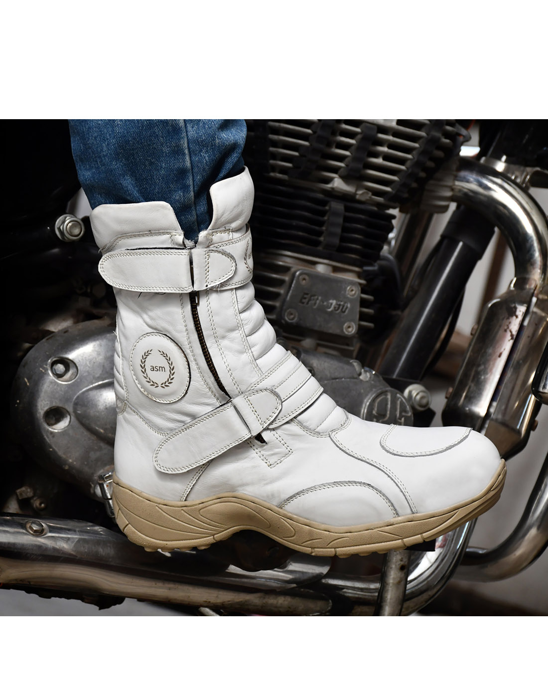Snow Boots : Pure leather white snow boots by ASM
