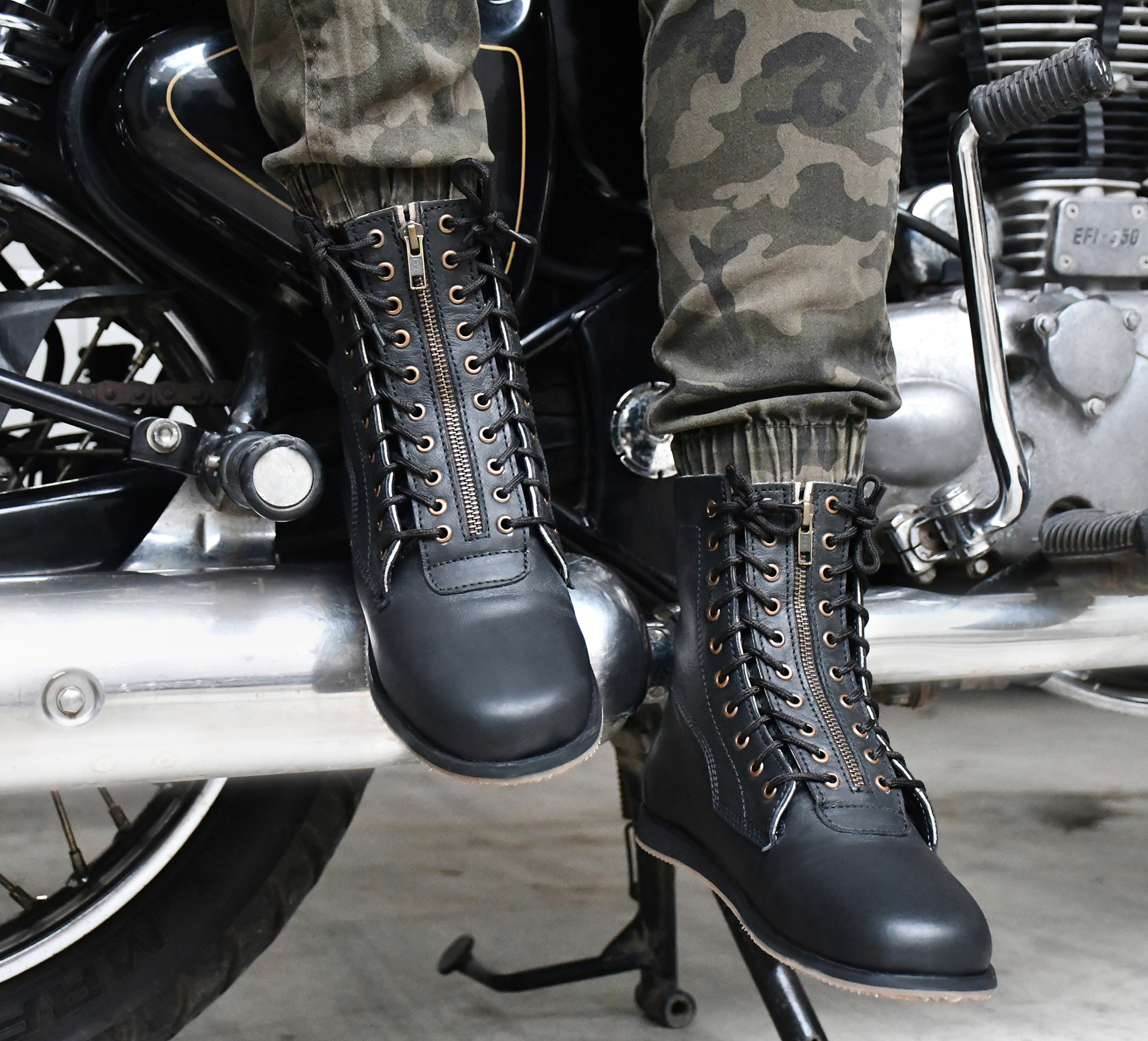 Biker Boots : Urban Boots for Bikers with heavy duty Rubber Sole by ASM. Article : Biker610-Black