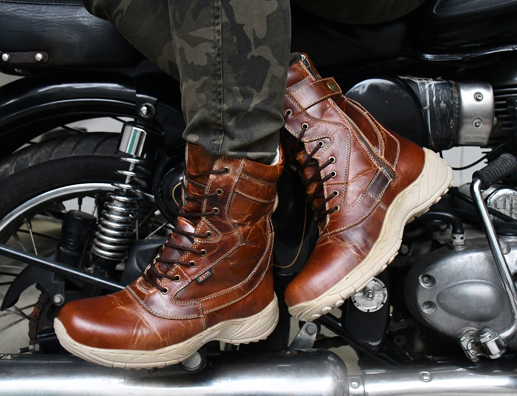 Biker Boots : Side zip Tan Rugged Leather 9" full leather boots. Article: 703C-Brown