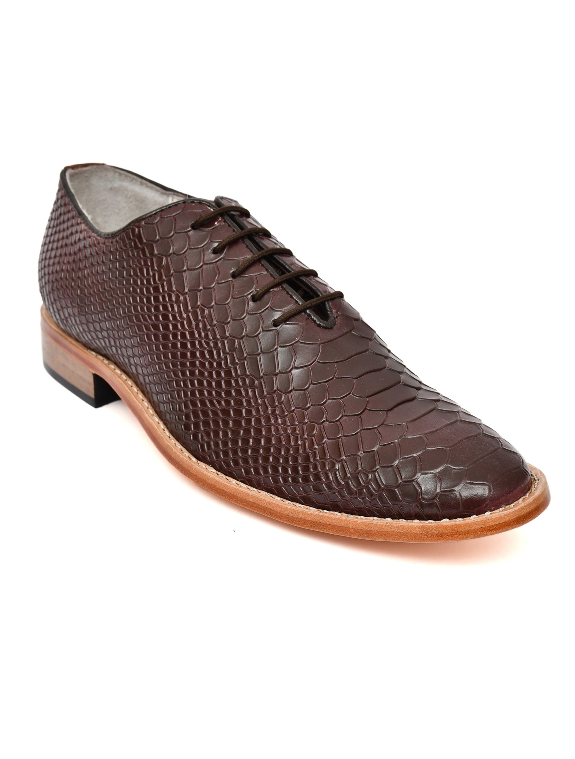 Handmade Goodyear Welted Shoes with Argentinian leather sole & Memory foam footpad.