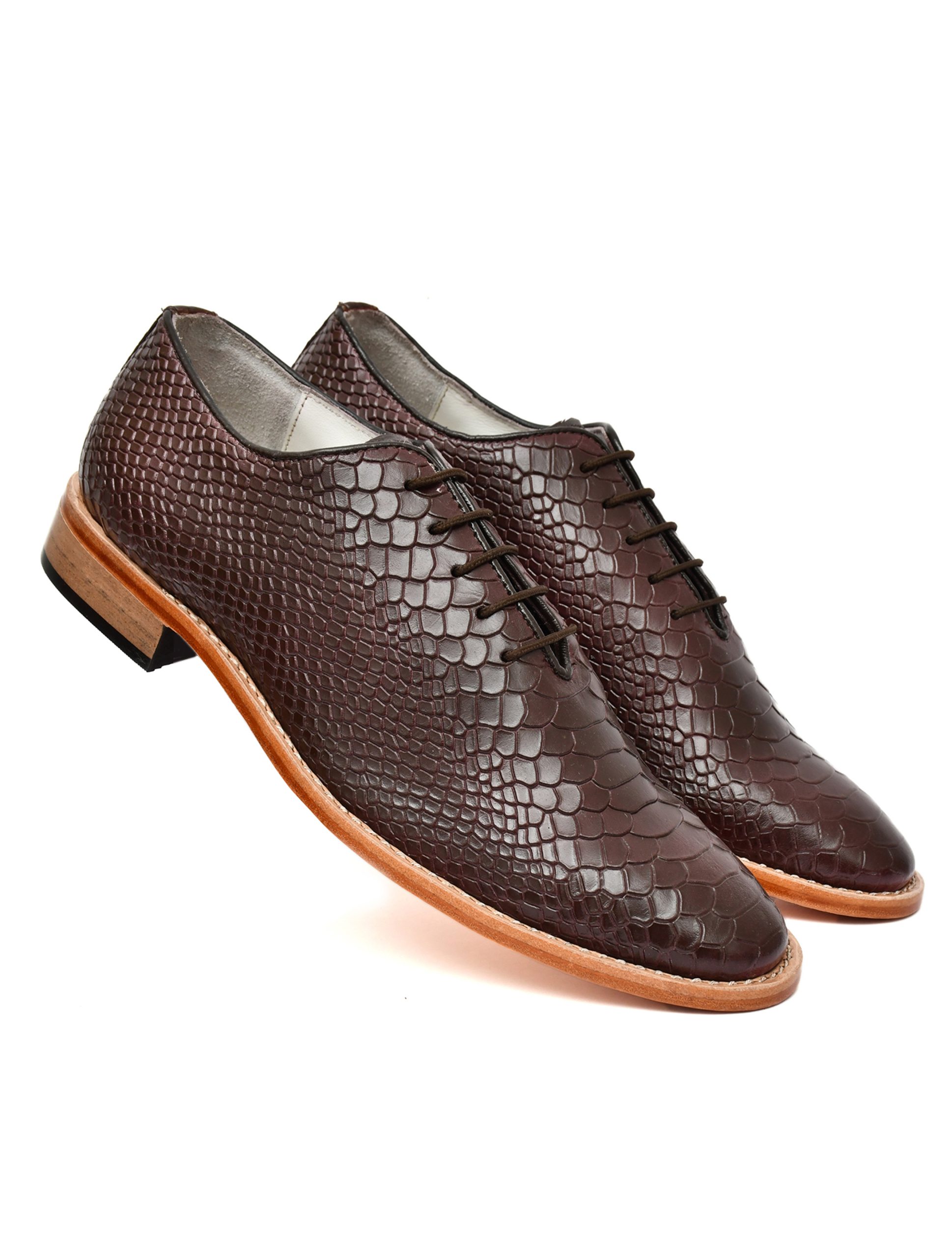 Handmade Goodyear Welted Shoes with Argentinian leather sole & Memory foam footpad.